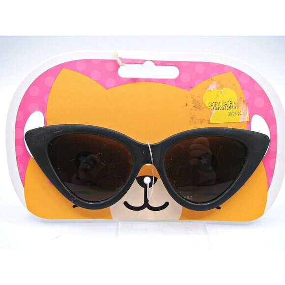 Foster Grant Cat Eye Girl Kid Sunglasses UVA-UVB Protection Black Framed Plastic - Picture 1 of 6